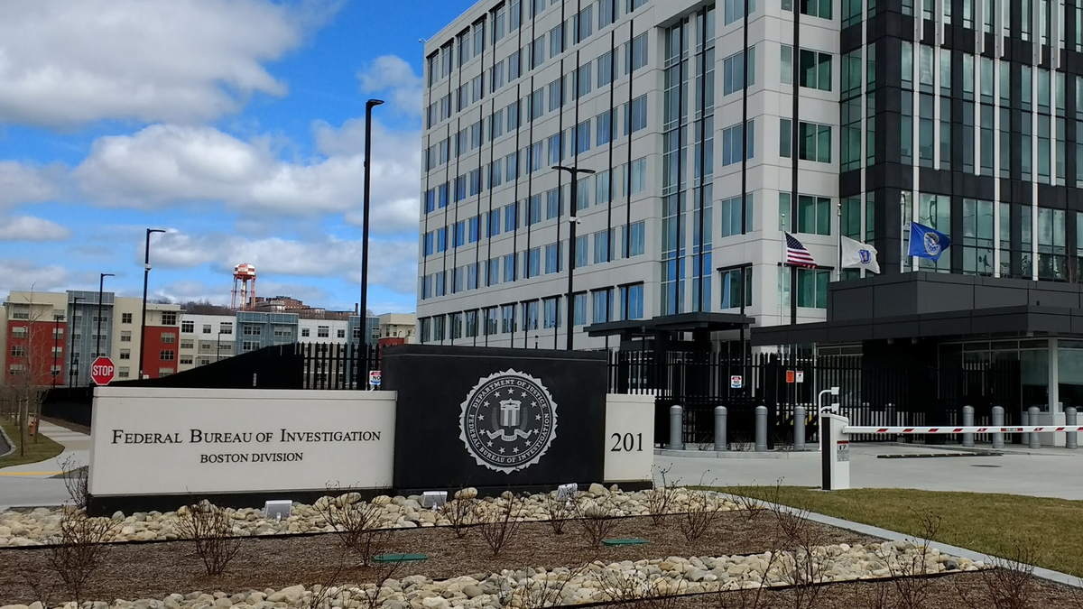 Patrick Yaroch: FBI Spy-Catcher Charged With Taking Nearly $1M in Crypto